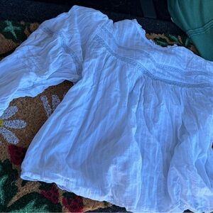 Universal Thread White Kids Blouse